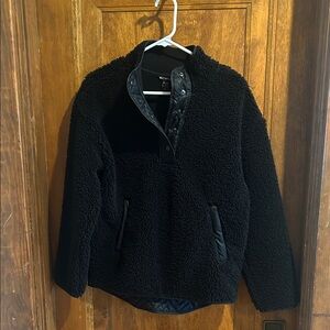 Athleta Black Fleece Pullover